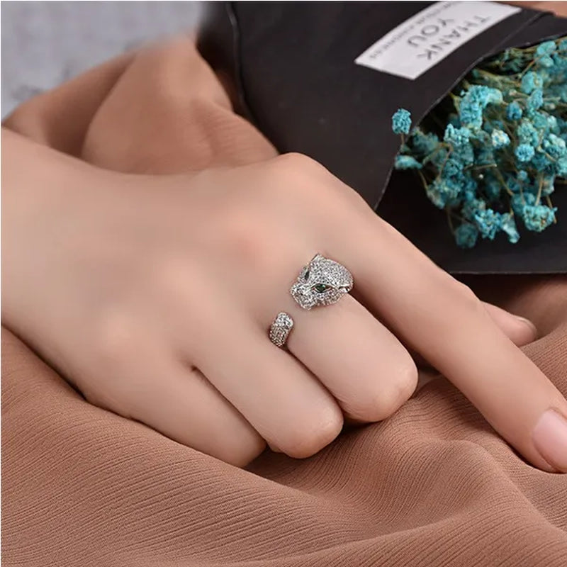 Fashion Rings Personality 925 Sterling Silver Plated Jaguar Rings with Green Rhinestone Eyes Animal
