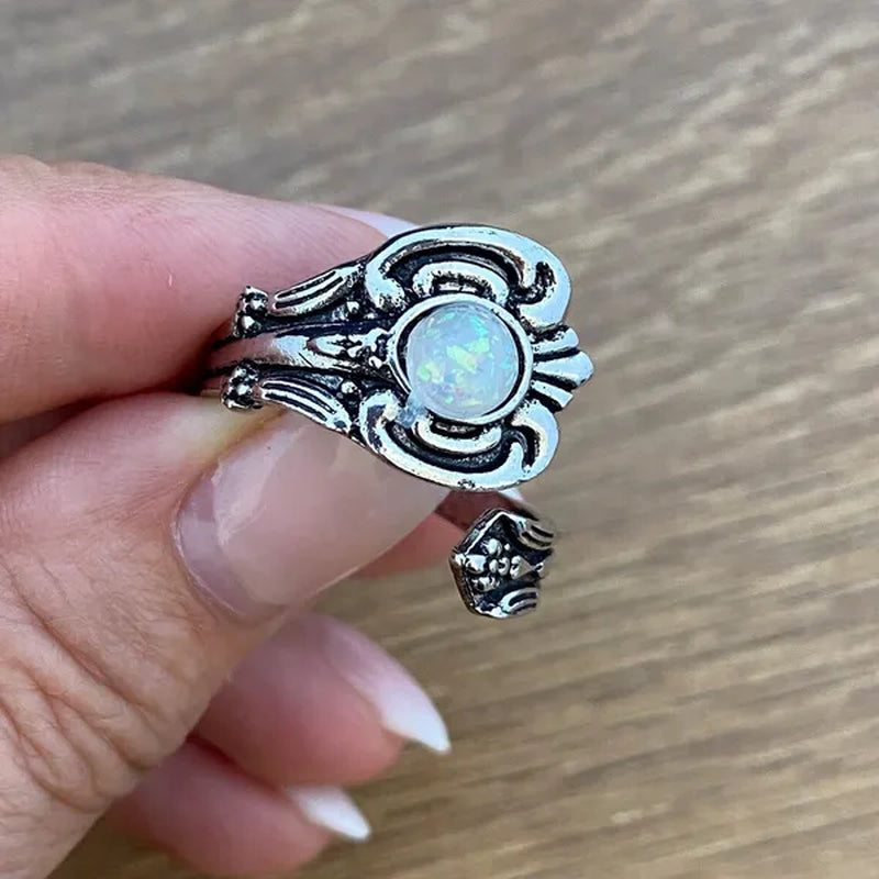 Adjustable Wrap around Moonstone Spoon Ring, Flower ring, Victoria Flower Spoon Ring, Boho Jewelry, Silver Bohemian ring