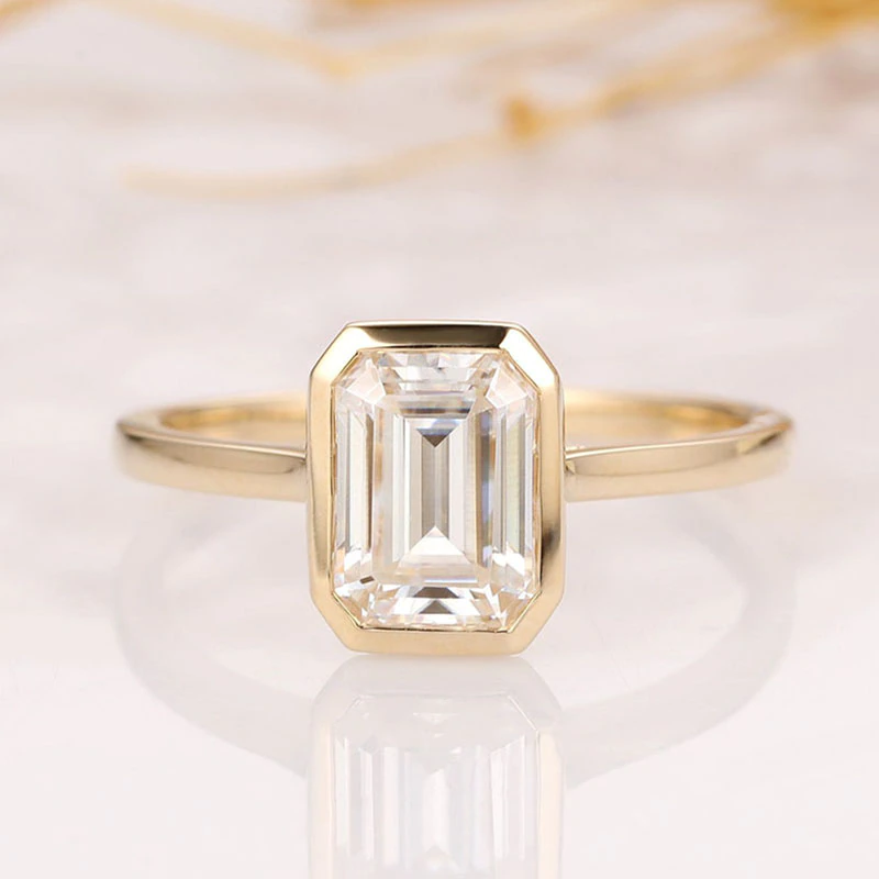 Solid 14K 585 Yellow Emerald Cut 2Ct 6*8MM Moissanite Engagement Ring for Women