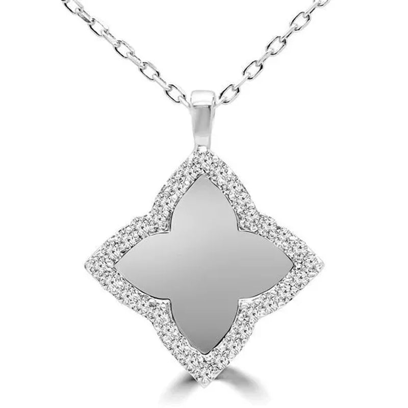 Majesty Diamonds MDR170159 0.16 CTW Round Diamond Fancy Pendant Necklace in 14K