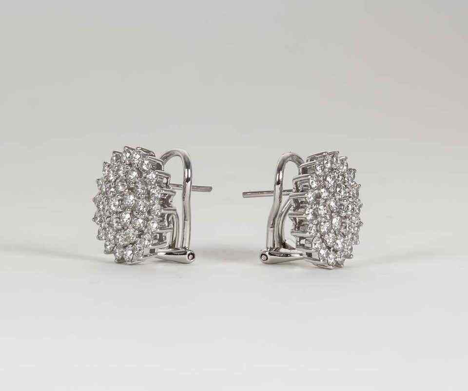 Classic Diamond White Gold Button Earrings