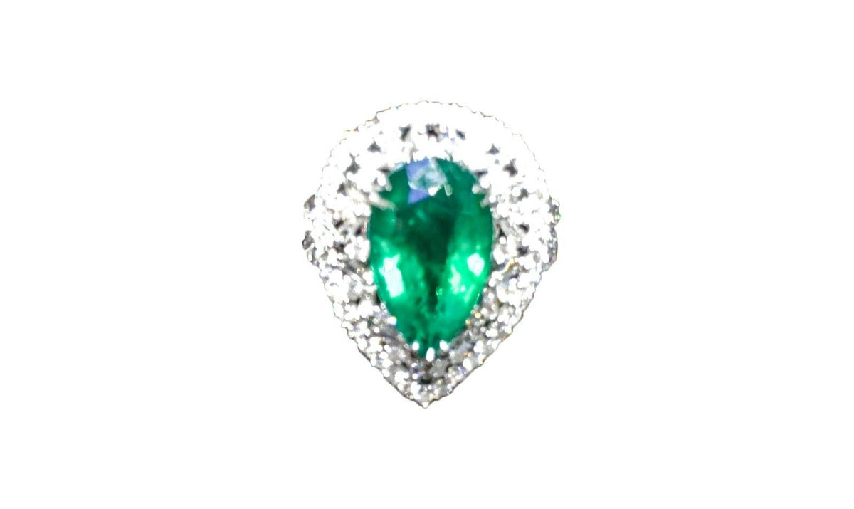 EMERALD PEAR SHAPE DIAMOND BAGUETTE ROUND BRILLIANT SHAPE