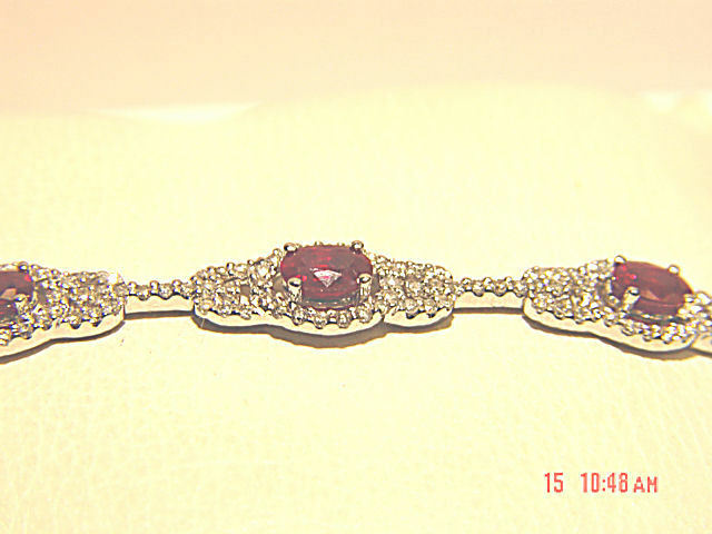 RUBY DIAMOND 8 OVAL SHAPE DIAMOND ROUND BRILLIANT 2.66 CT