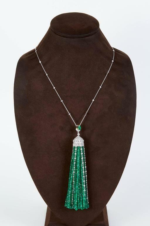 Emerald and Diamond 18 k white Gold Tassel Necklace with chain