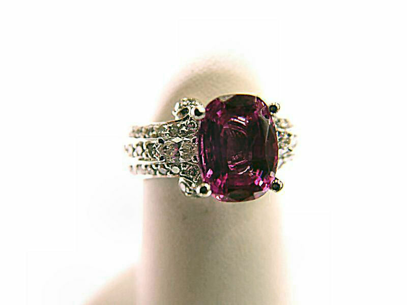 3.17 CTTW PINK SAPPHIRE OVAL CUT TOP ONLY ROUND BRILLIANT AND MARQUISE DIAMOND