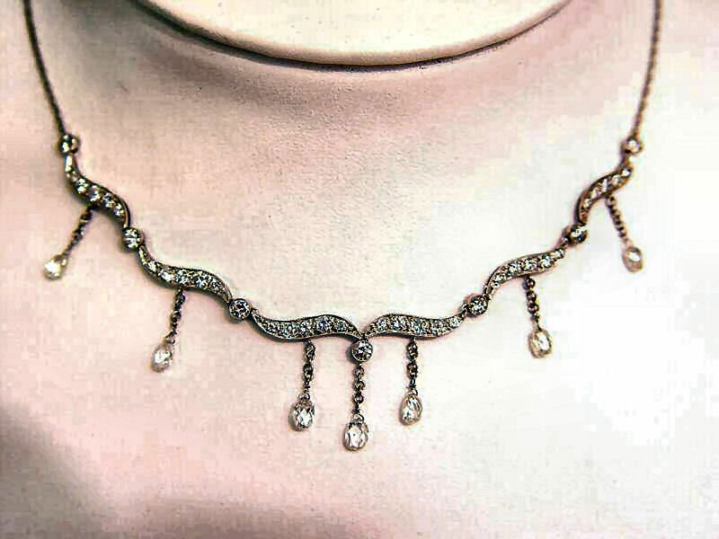 4.78 CTTW ROUND BRILLIANT & 7- 35 POINTERS BRIOLETTE FRONT ONLY DIAMOND NECKLACE