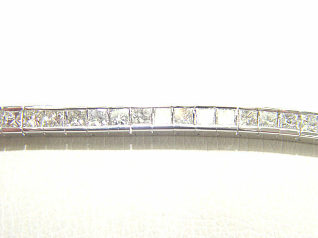 DIAMOND 62 PRINCESS SHAPE CHANNEL SET DIAMOND BRACELET