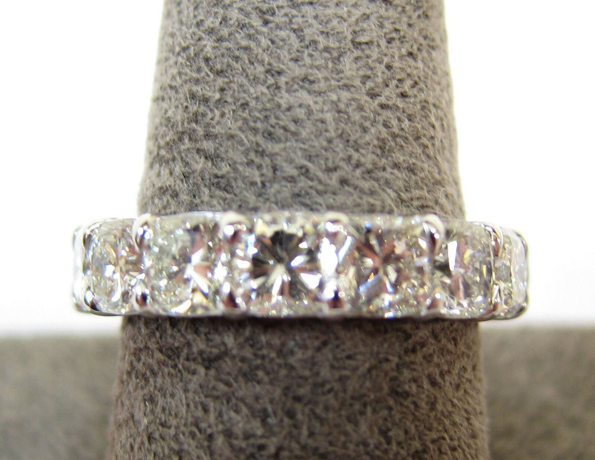 .43 CT EACH STONE CUSHION SHAPE DIAMOND SIXTEEN STONE 6.93 CTTW PLATINUM