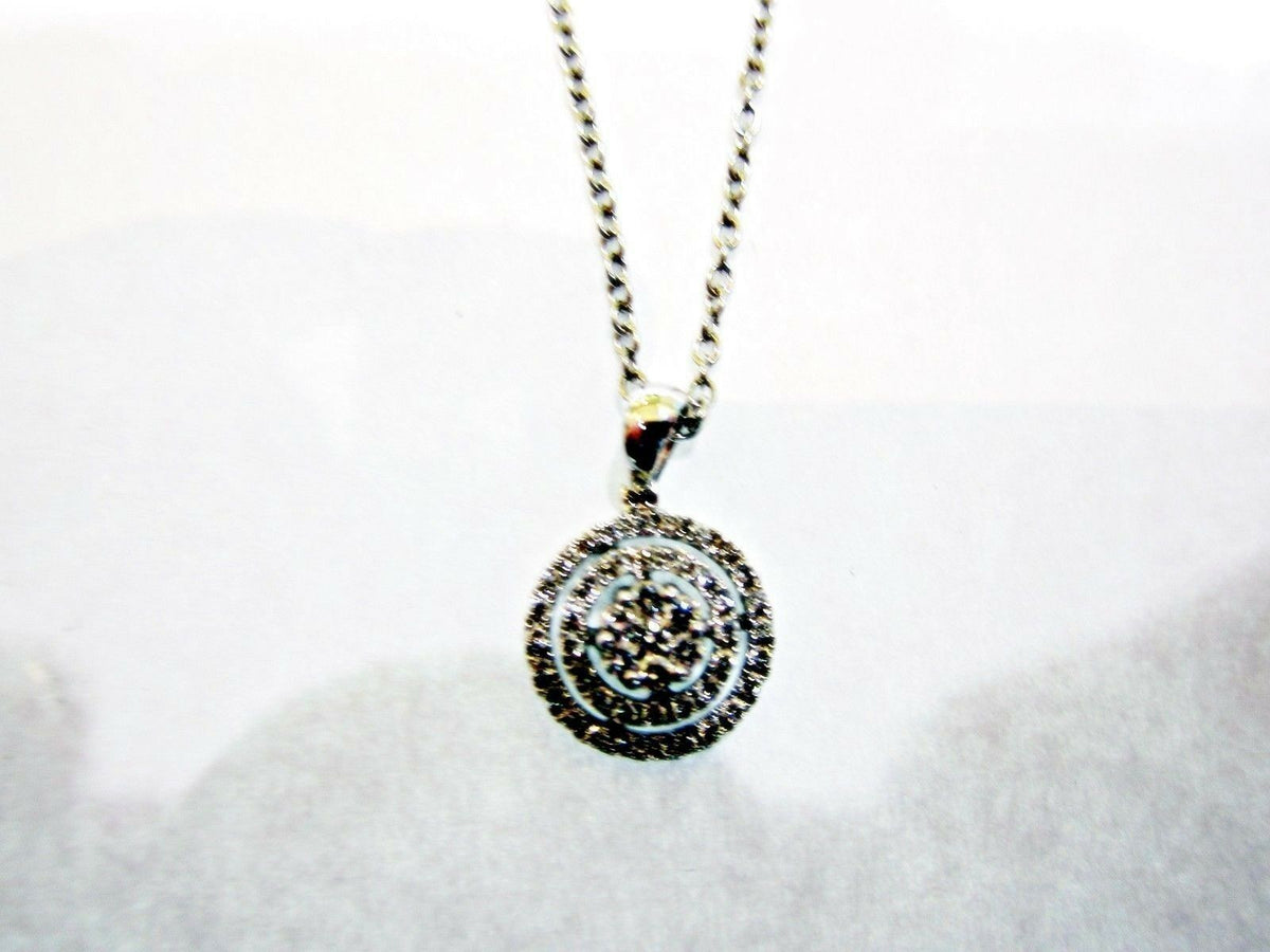 DIAMOND CLUSTER PENDANT INCLUDED CHAIN