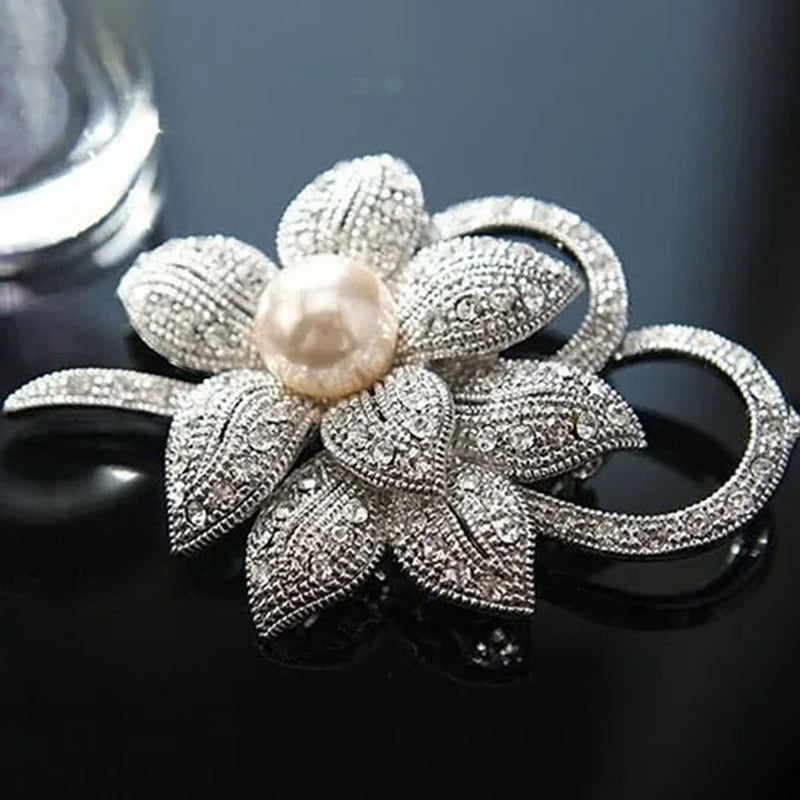 Retro Style Bright Crystal Imitation Pearl Big Bow Brooch for Women Wedding Acce