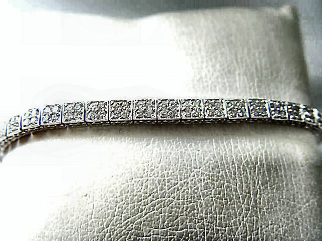 DIAMOND ROUND BRILLIANT SH PRONG SET BEADED STYLE BRACELET
