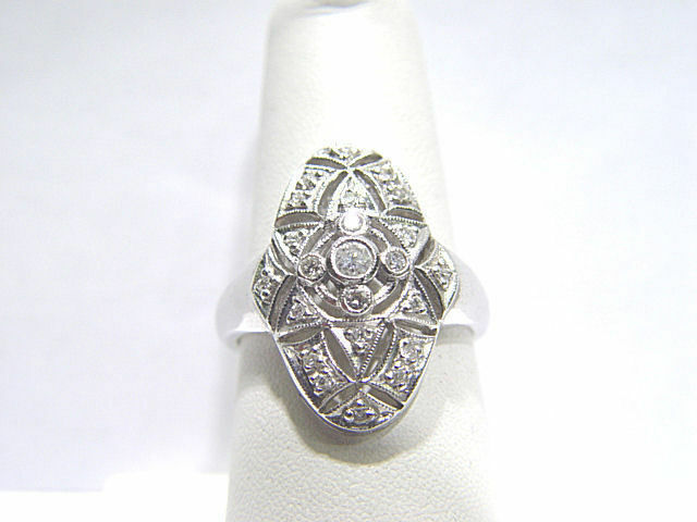 DIAMOND ROUND SINGLE SHAPE BAND