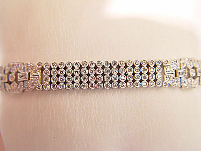 ROUND BRILLIANT CUT DIAMOND ANTIQUE STYLE CHANNEL PRONG SET DIAMOND BRACELET