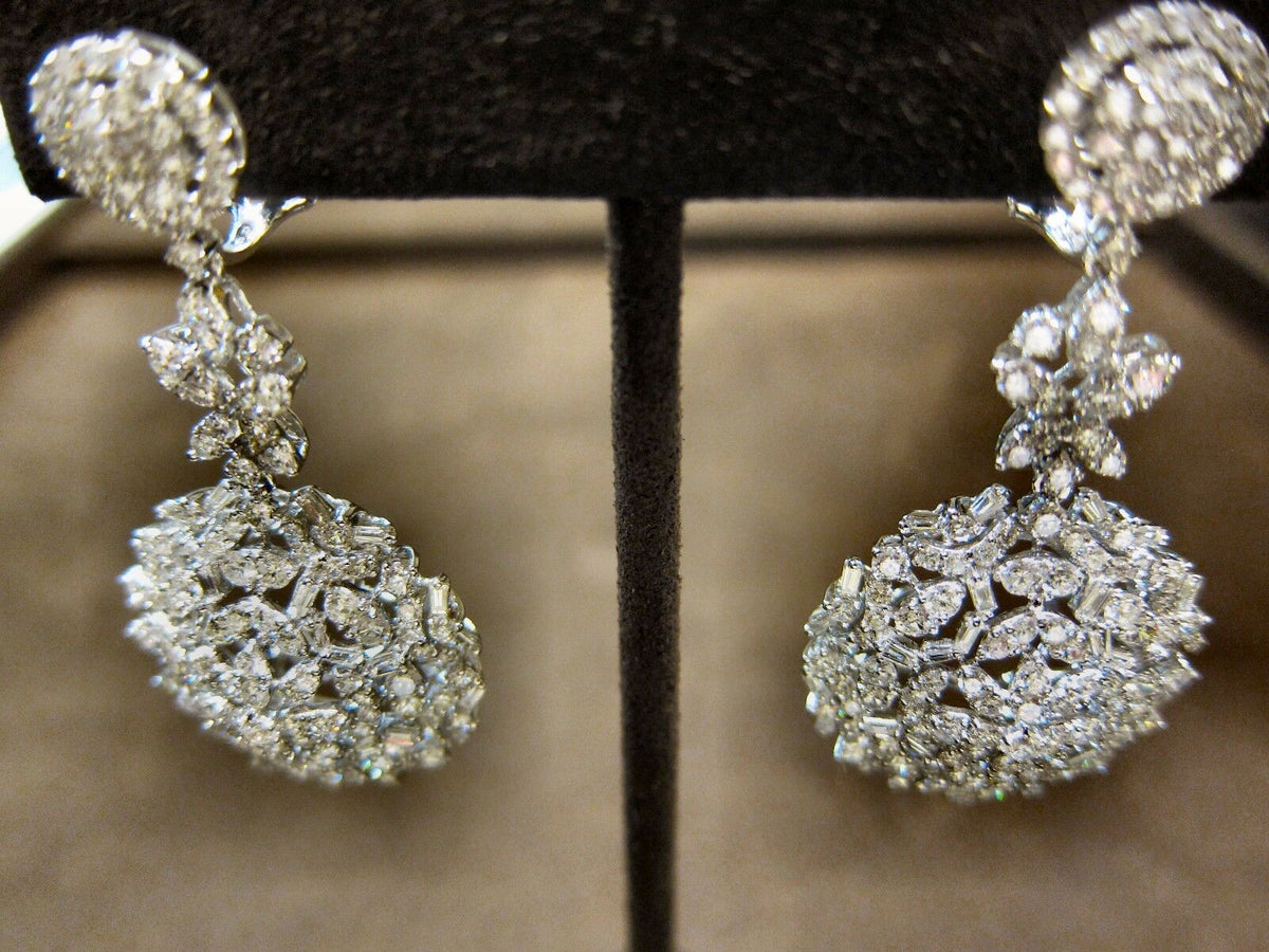 9.27 CT G COLOR VS1/2 CLARITY GRADE ROUND SHAPE DIAMOND EARRING 18 K WHITE GOLD