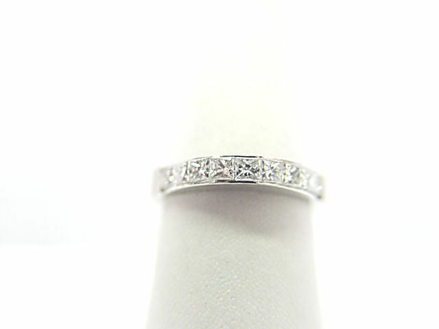 DIAMOND 9 PRINCESS SHAPE INVISIBLE SET SET UP HIGH DIAMOND