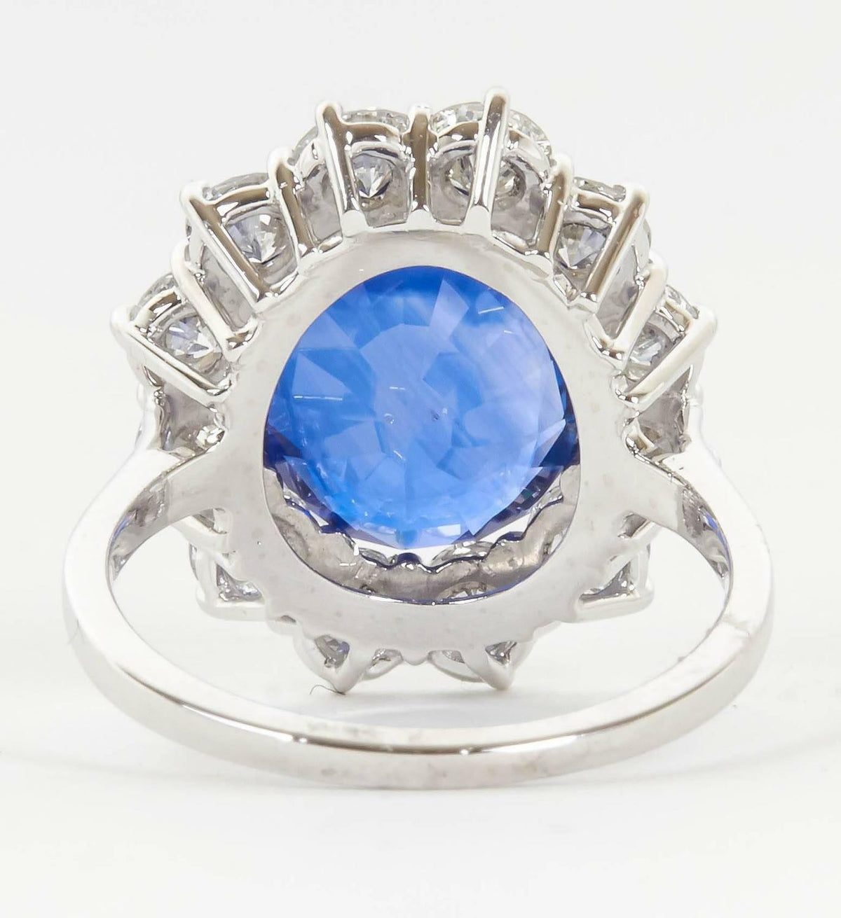 GIA CERTIFIED OVAL SHAPE SAPPHIRE 6.02 CT DIAMOND 2.88 CT ROUND BRILLIANT SHAPE