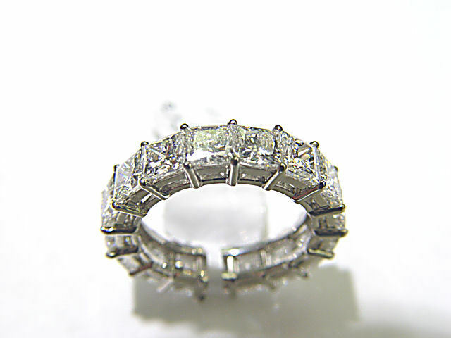 17 DIAMOND PRINCESS SHAPE DIAMOND ETERNITY BAND