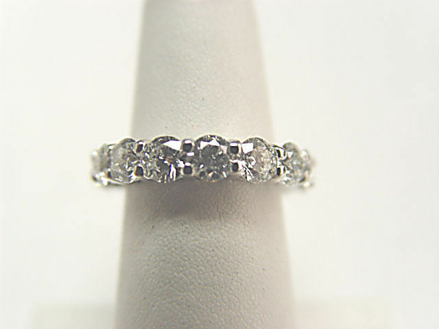 DIAMOND 16 ROUND BRILLIANT SH ETERNITY SET COMMON PRONG SET DIAMOND BAND