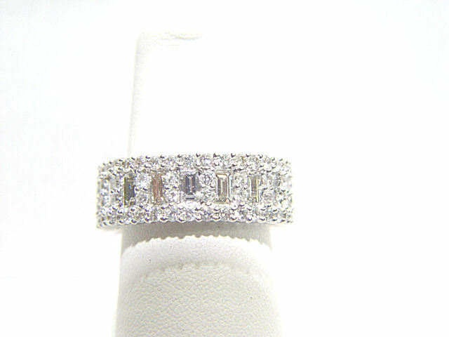DIAMOND ROUND BRILLIANT BAGUETTE SHAPE ETERNITY SET DIAMOND