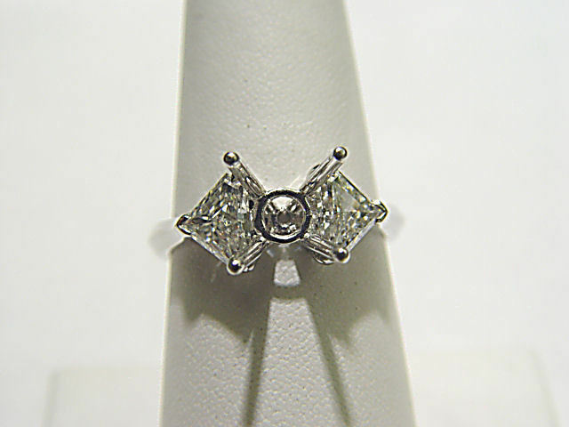 DIAMOND SHAPE CORNERED TRILLION SHAPE STEP SHAPE DIAMOND