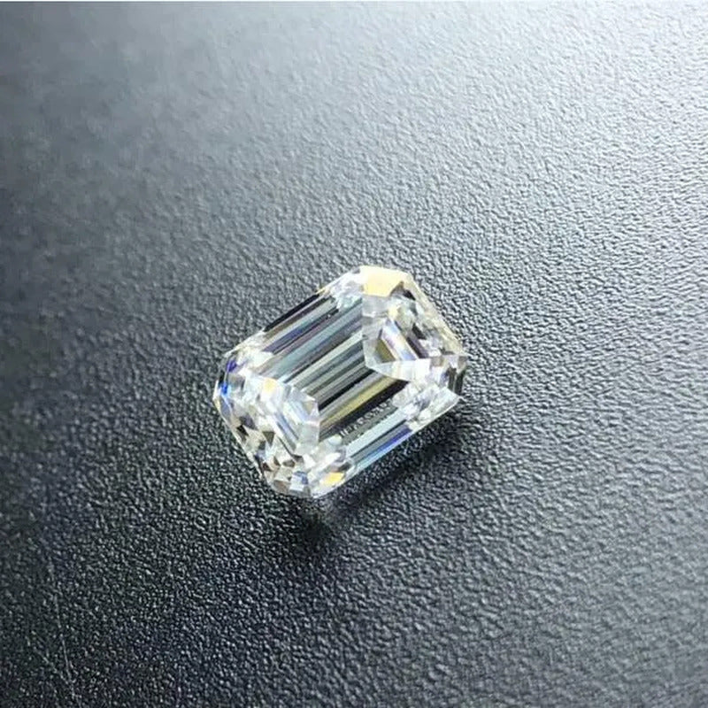 White D Color VVS Emerald Cut Loose Moissanite Diamond Stone 1Ct 5X7Mm with Cert