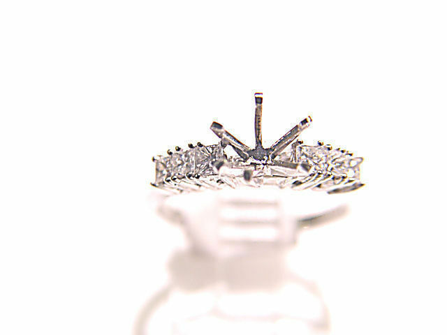 DIAMOND 6 PRINCESS SHAPE SETTING 6 PRONG SET FOR A 7.5MM STONE
