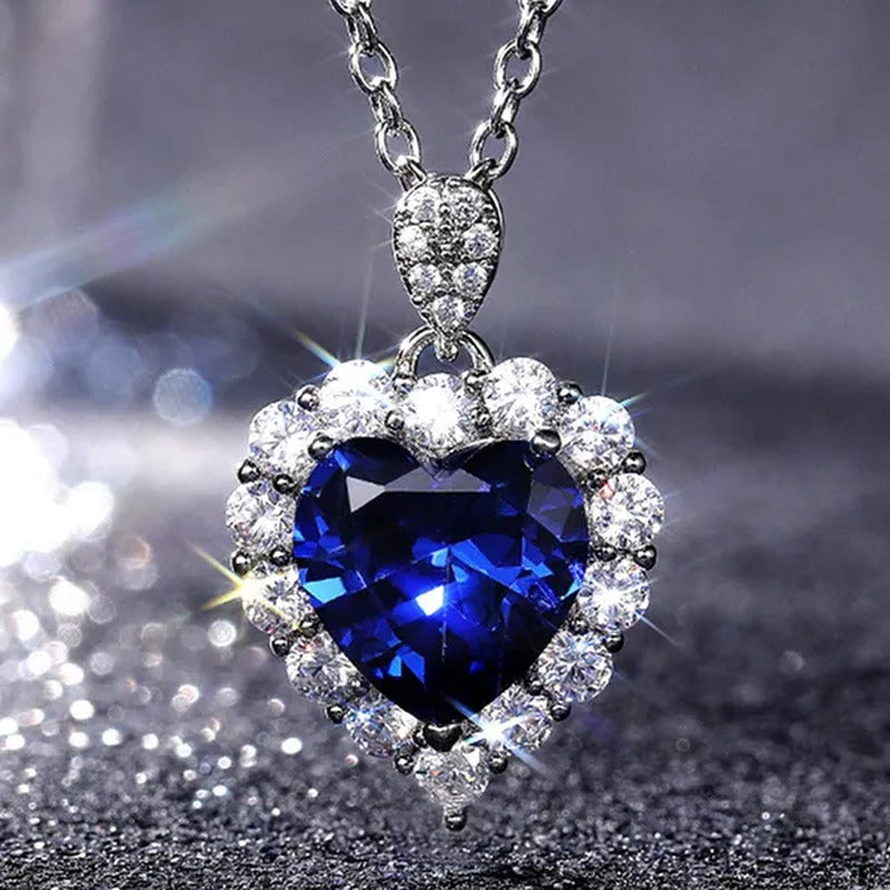 Exquisite Luxurious Ladies Fashion 925 Silver Sapphire Love Heart Pendant Neckla
