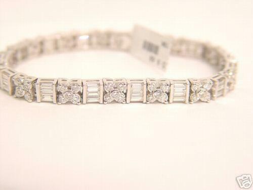 75 ROUND BRILLIANT CUT AND 45 BAGUETTE CUT DIAMOND TENNIS BRACELET