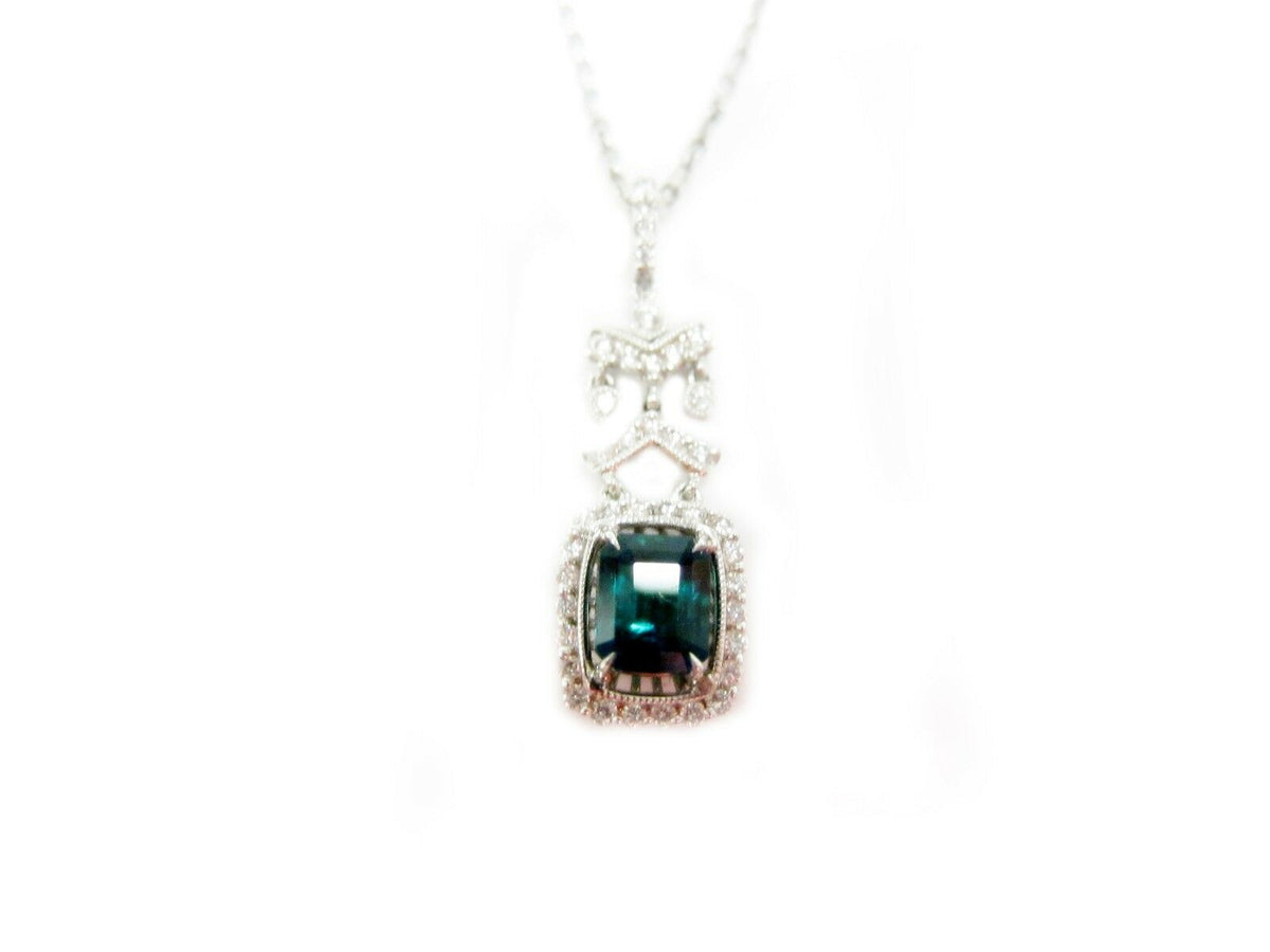 EMERALD GREEN RECTANGULAT SHAPE DANGLE DIAMOND PENDANT