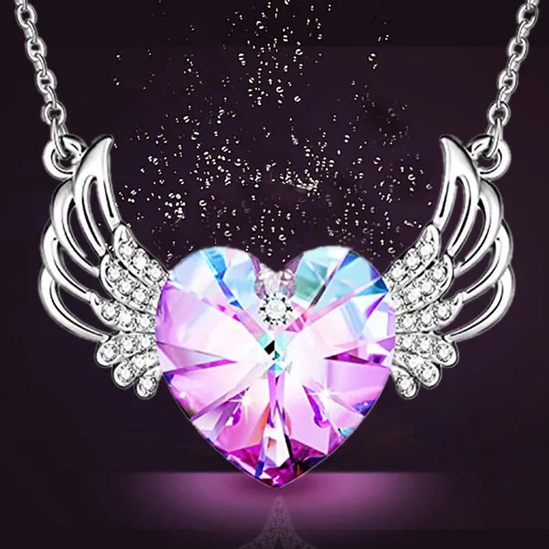 Luxury Fashion Women's Diamond Wings Heart Crystal Necklace Angel Wings Diamond Pendant Wedding Necklace Women's Princess Jewelry Birthday Anniversary Gift