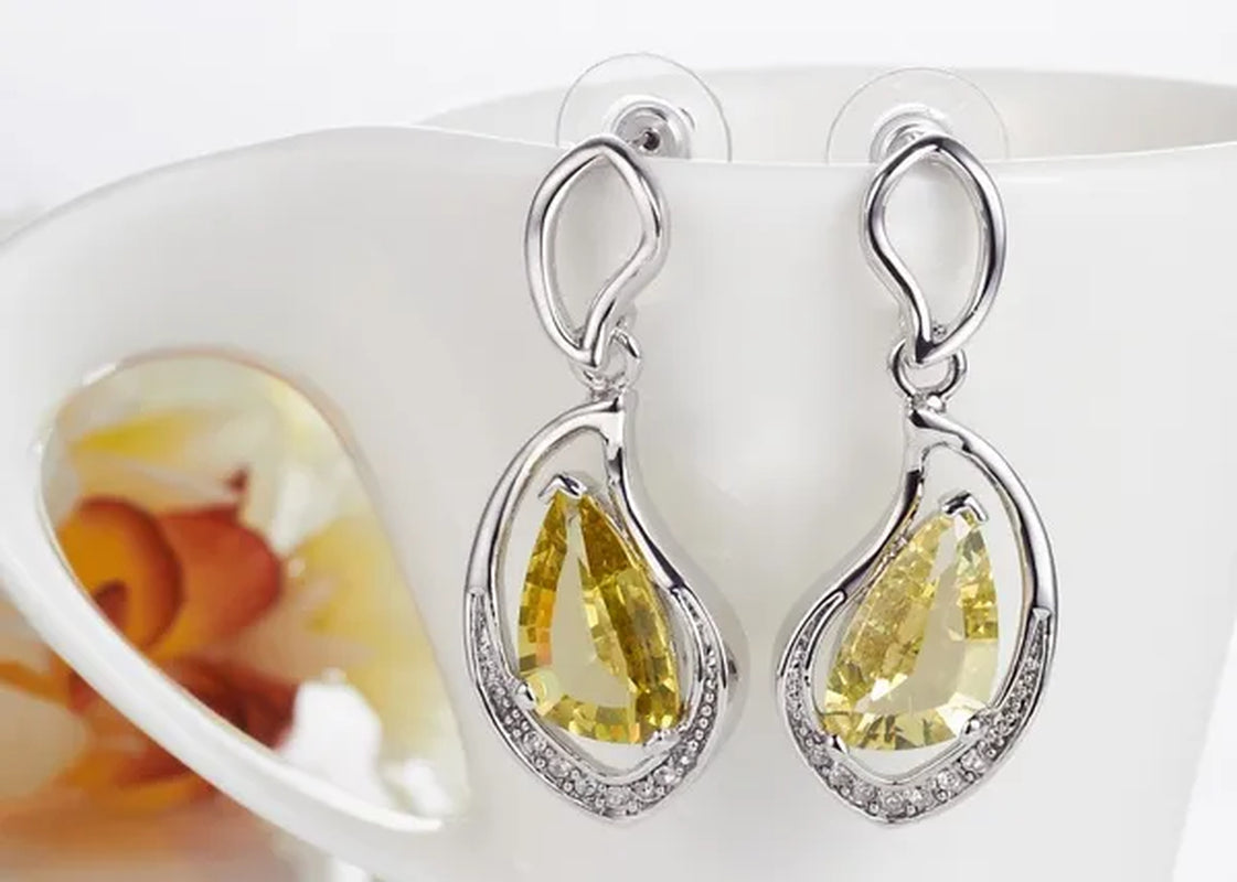 Elegant Selenodont 925 Sterling Silver Earrings Studded with Banana Yellow Citrine Gemstone For Western Style E0435