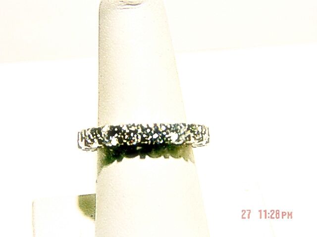 DIAMOND ROUND BRILLIANT SHAPE ETERNITY SET BAND 18 STONE DIAMOND ANNIVERSARY