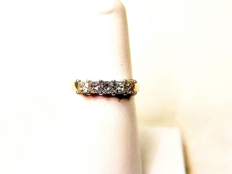 5 STONE 21 POINTERS PRINCESS CUT TOP ONLY DIAMOND BAND