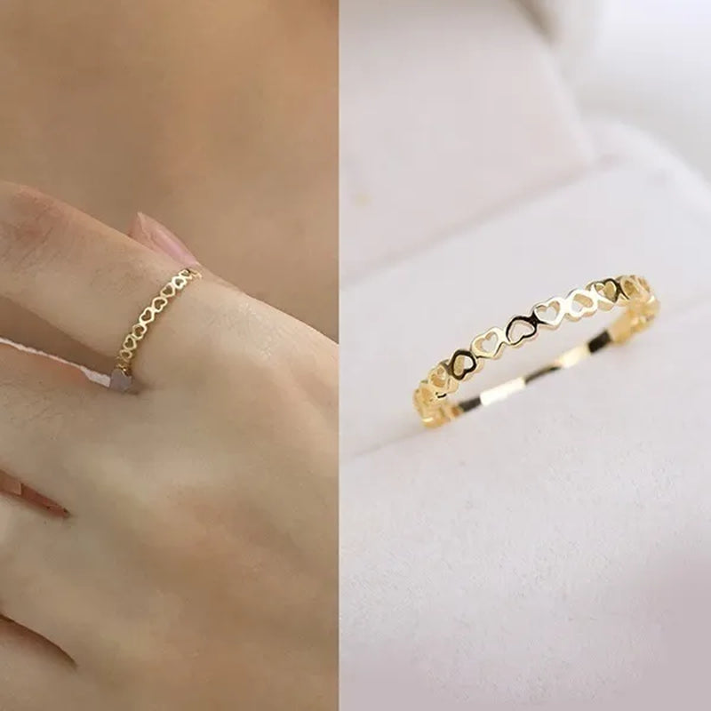Exquisite Luxurious Classic Elegant simple Womens Heart-shaped openwork lace-edge style ring Small charming ring hollow Heart Band Dainty Promise Wedding Love Rings Anniversary Gifts Bride Wedding Engagement Rings