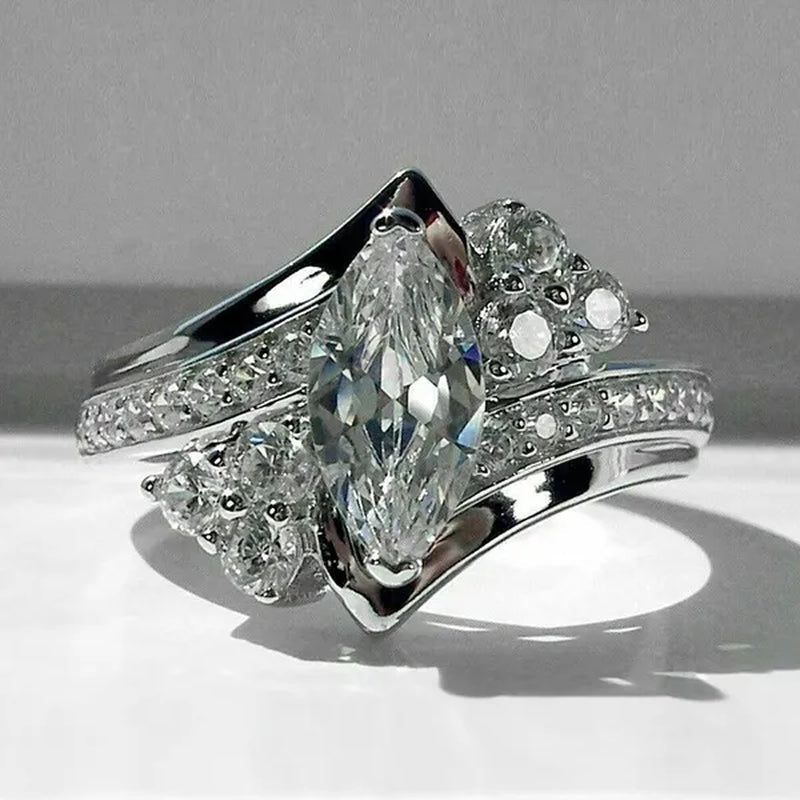 925 Sterling Silver Diamond Ring Fashion Women Marquise Ring Bridal Wedding Fine Jewelry Daily Casual Accessories