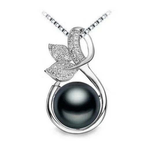 Majesty Diamonds MDS170053 Freshwater Pearls Fancy Pendant Necklace in .925 Sterling Silver