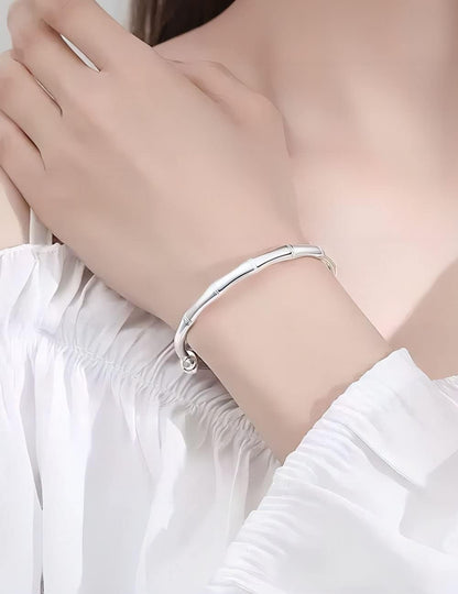 S925 Silver Bangle Bracelet for Women, Elegant Women‘S Sterling Silver Bracelet Bangle Adjustable 6.4-7.8 Inches Small Size