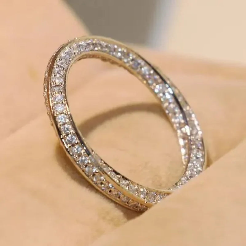 Fashion Stacking Jewelry for Women Rings Exquisite 925 Sterling Silver Ring White Sapphire Diamond Wedding Band Elegant Bride Proposal Engagement Party Accessories Anniversary Gift