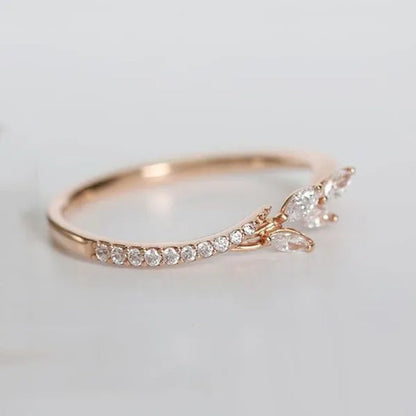 Women Glamorous 18k Gold plated  Ring Eternity Wedding Band  Leaf Diamond Jewelry Proposal Anniversary Gift Engagement Rings