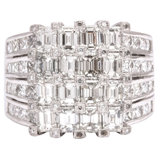 https://a.1stdibscdn.com/wide-emerald-and-princess-cut-diamond-ring-for-sale/1121189/j_106180621674906189909/10618062_datamatics.jpg