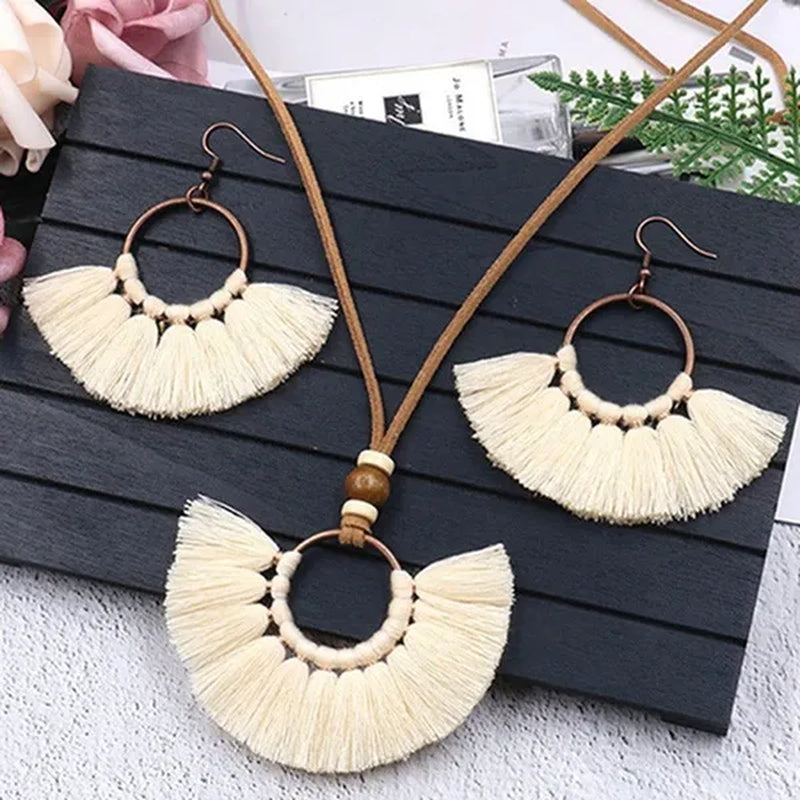 Retro Bohemia Tassel Fan-Shaped Necklace Earrings Set Tassel Jewelry Set Ethnic Big Necklace Beach Wear