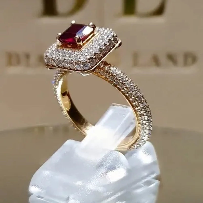 Latest European and American Women's Fashion Exquisite Jewelry Engagement Jewelry Luxury Proposal Birthday Party Ring Bridal Ruby Wedding Accessories Size US4-11