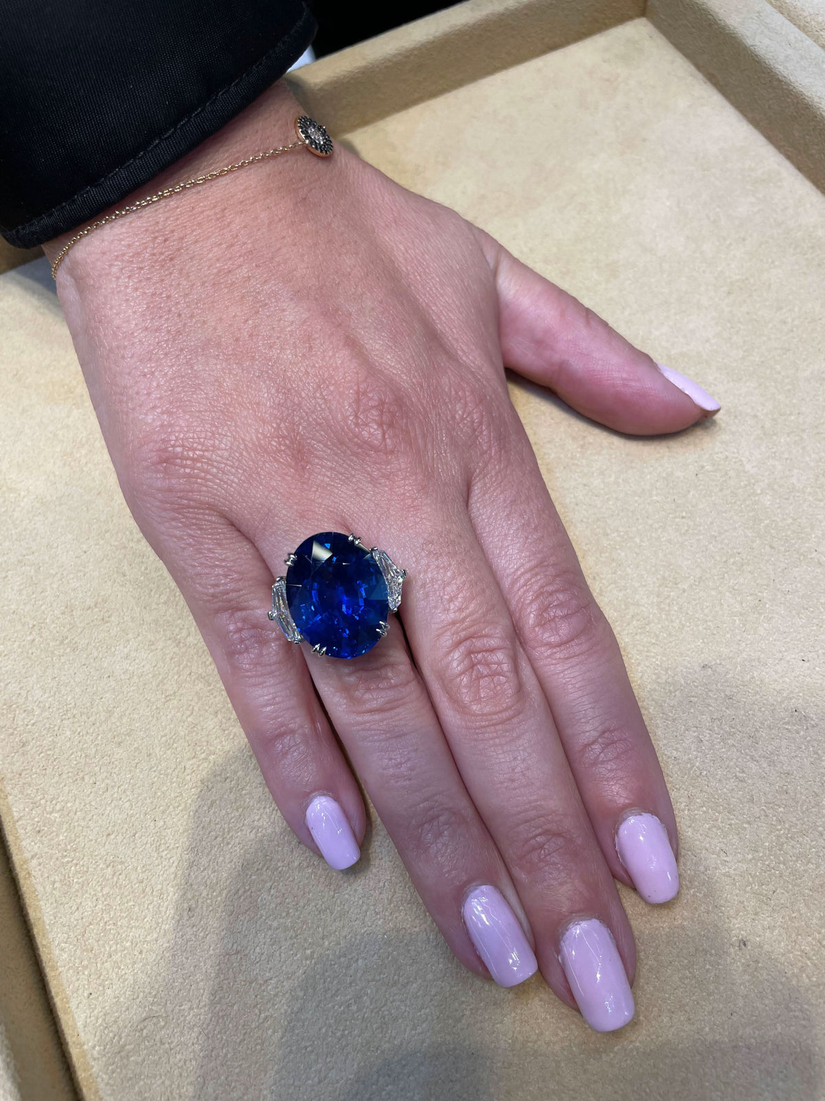 Rare 20 Carat Royal Blue Ceylon Sapphire Platinum Cocktail Ring