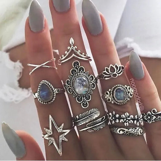 11Pcs/Set Retro Finger Ring Set Boho Crown Star Silver Carved Knuckle Rings for Women Jewelry Gifts