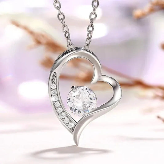 Delicate Ladies Clavicle Necklace Cubic Zircon Heart Pendant Necklace Bridal Wedding Necklace Jewelry