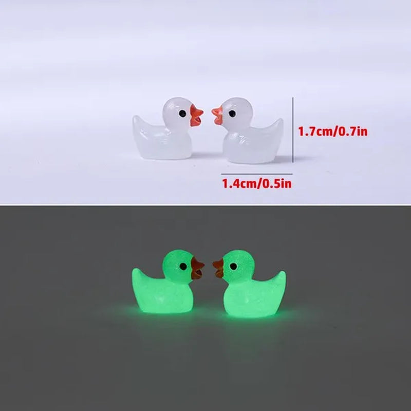 100/50/25/5PCS Mini Luminous Resin Ducks Glow in The Dark Miniature Ornament Tiny Ducks For DIY Fairy Garden Micro Landscape Potted Decoration