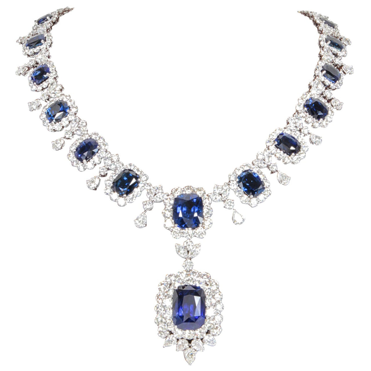 Important 75.5ct Cushion Cut Sapphire and 45ct Diamond Platinum Necklace