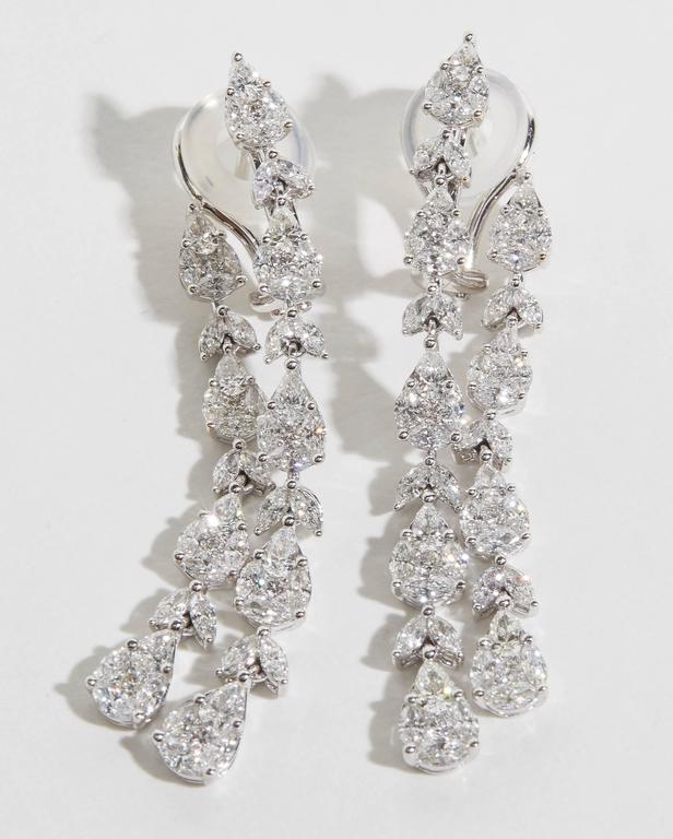 Diamond Scene 5.21ct Illusion Diamond 18k White Gold Dangle Earrings