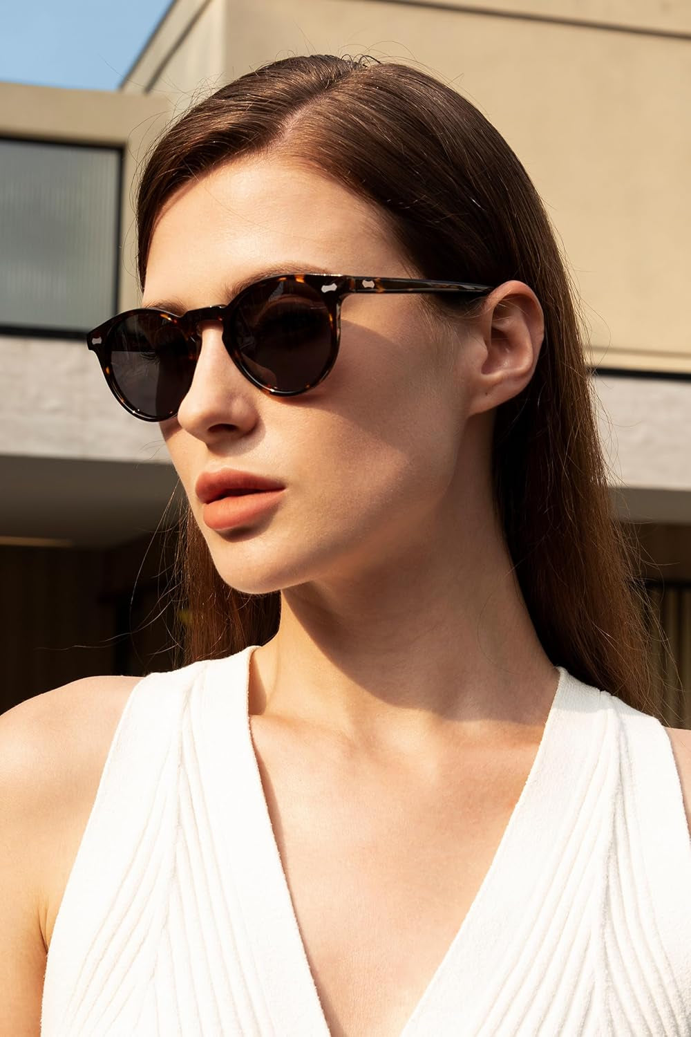 round Acetate Polarized Sunglasses for Women Small Face UV Protection with Leather Case CA5288