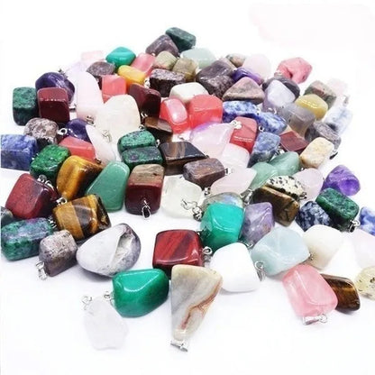 3/6/12/30 PCS Irregular Shape Chakra Stone Pendant Natural Crystal Quartz Stone Pendant Healing Crystal Gem Pendant for Women Girls
